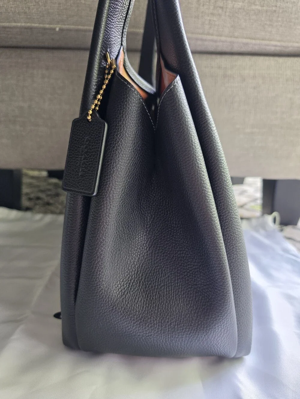 Coach Lana Shoulder Bag Black - Picture 10 of 14